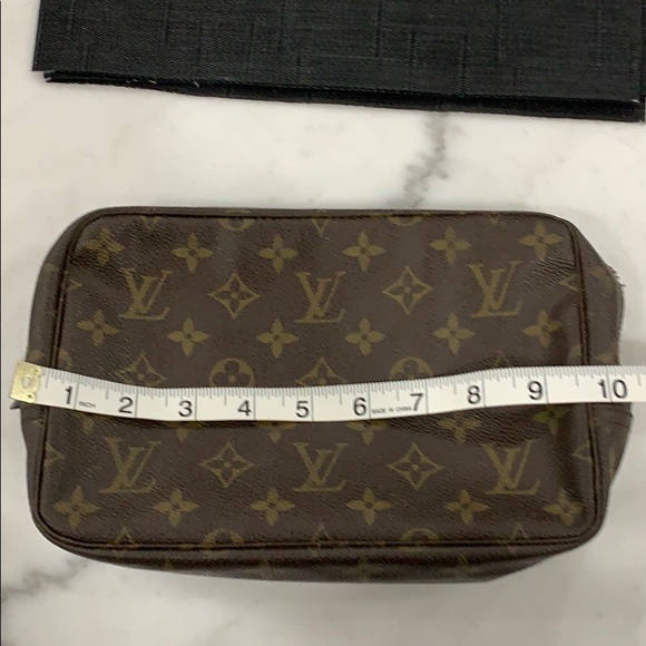 louis vuitton small clutch